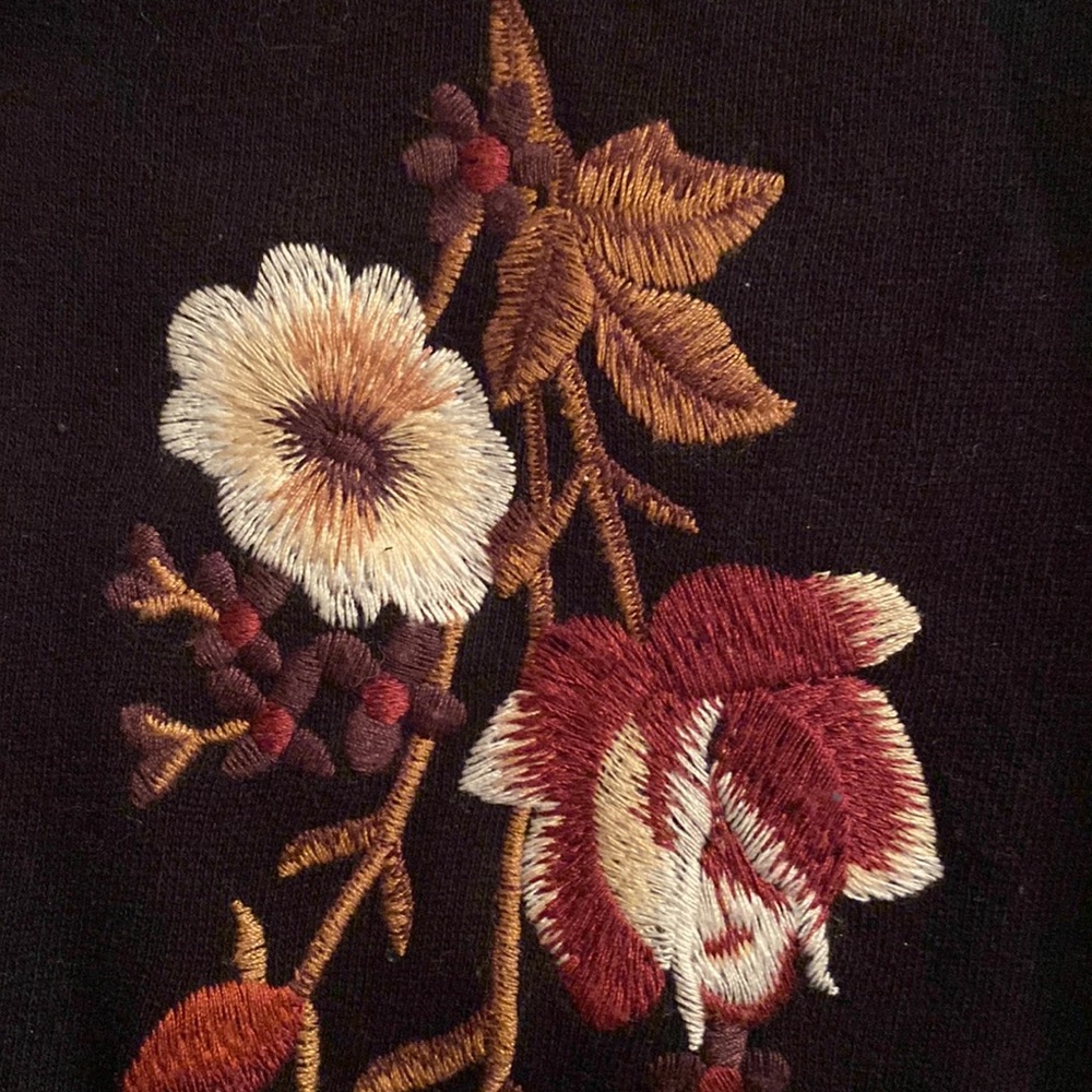 Elise Rose Embroidered Zip up Hoodie Size L - Picture 2 of 4